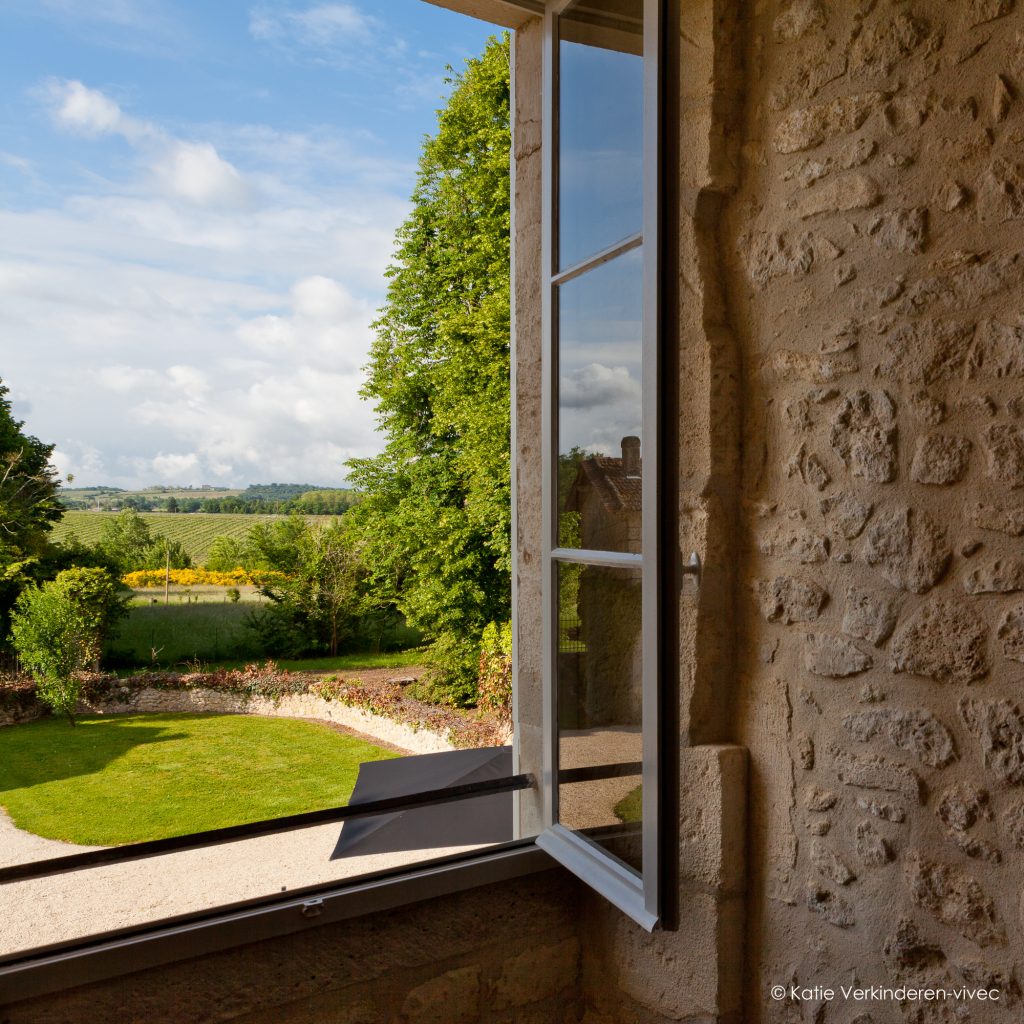 A room with a view in Château le Vert