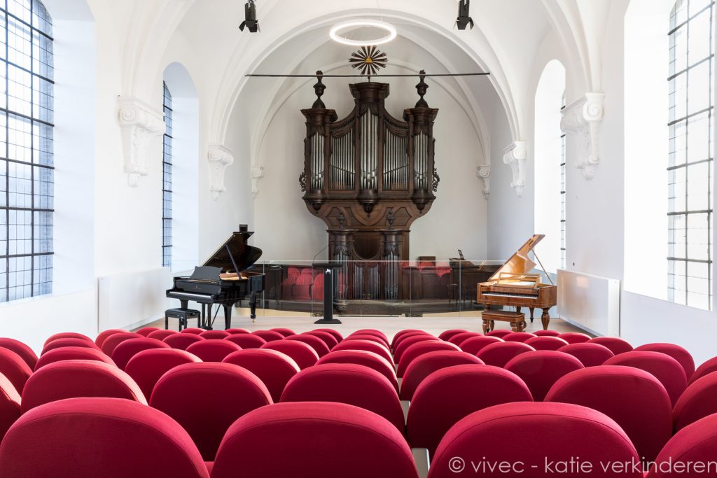 Interieur fotograferen_Piano's Maene_voor Vranken NV_ Vivec